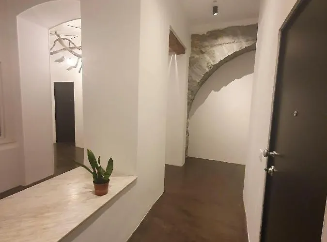 Apartment Larco Living 3